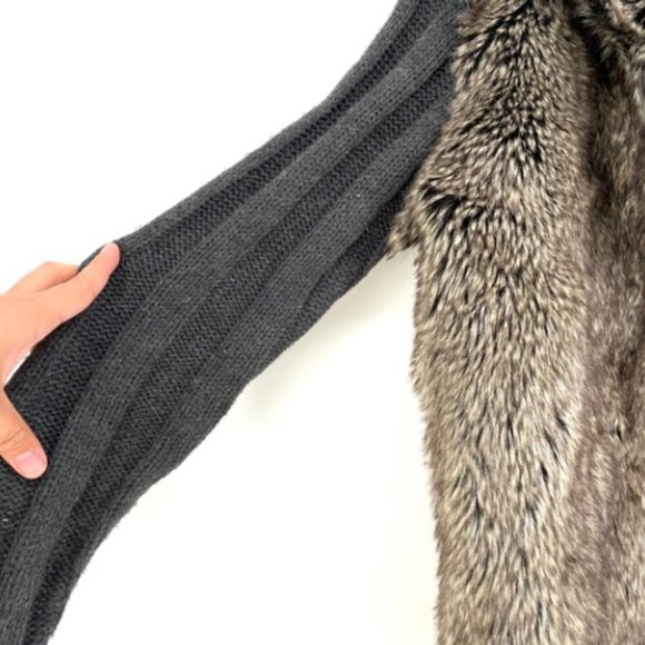 Joseph A Women's Cable Knit Faux Fur Sweater Boho Hippie Chic Small - Picture 3 of 6